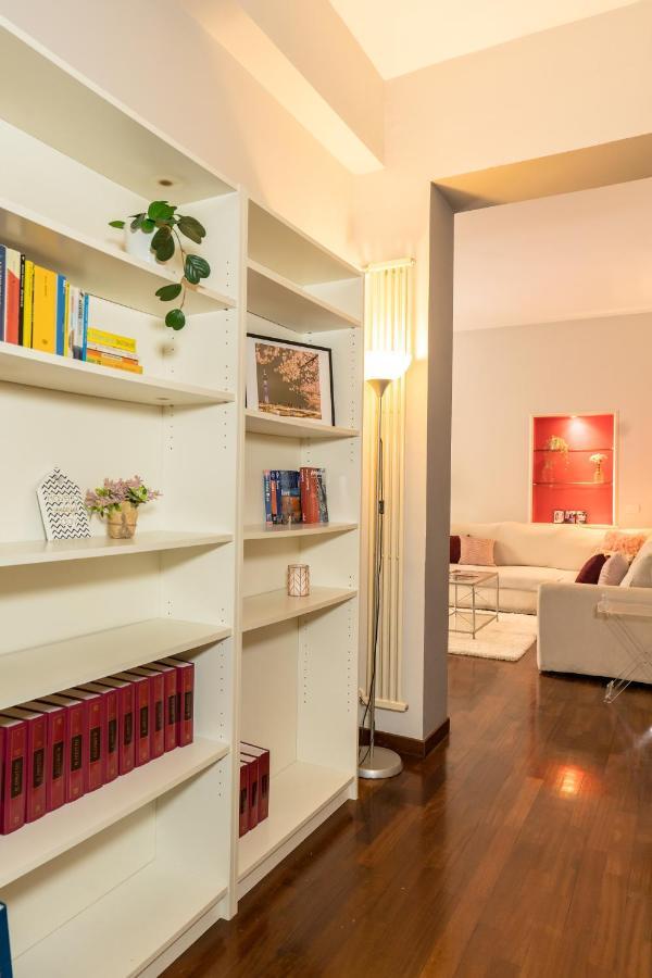 8 Home Рим Экстерьер фото